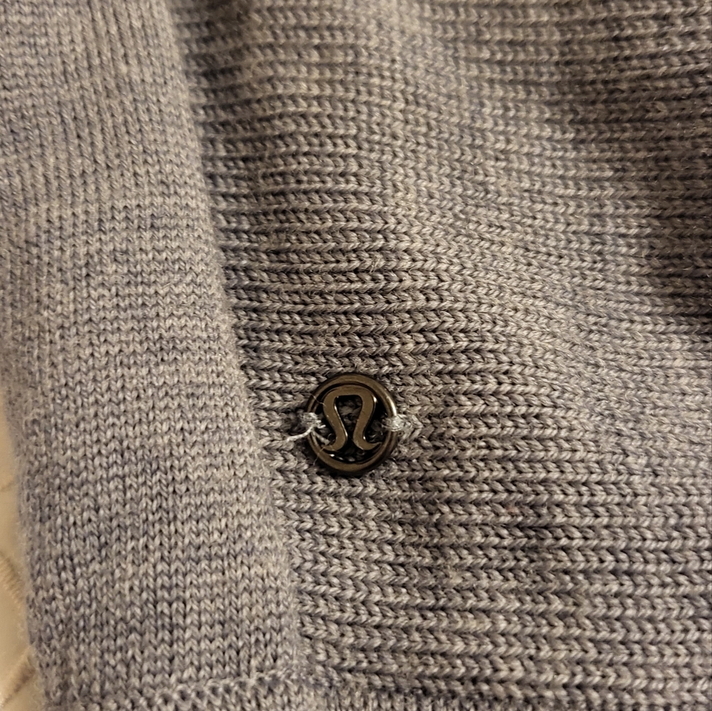 Lululemon Sweater - Picture 2 of 4
